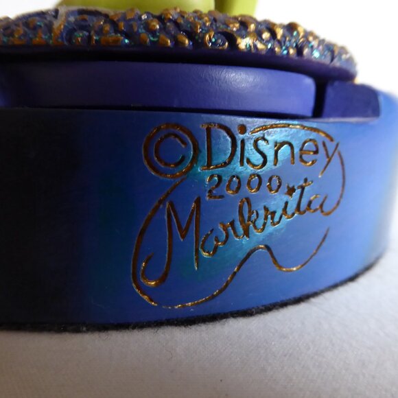 NEW 2000 WALT DISNEY GALLERY MARKRITA TINKERBELL FIGURE WITH HIDDEN PIN DRAWER - Picture 10 of 16